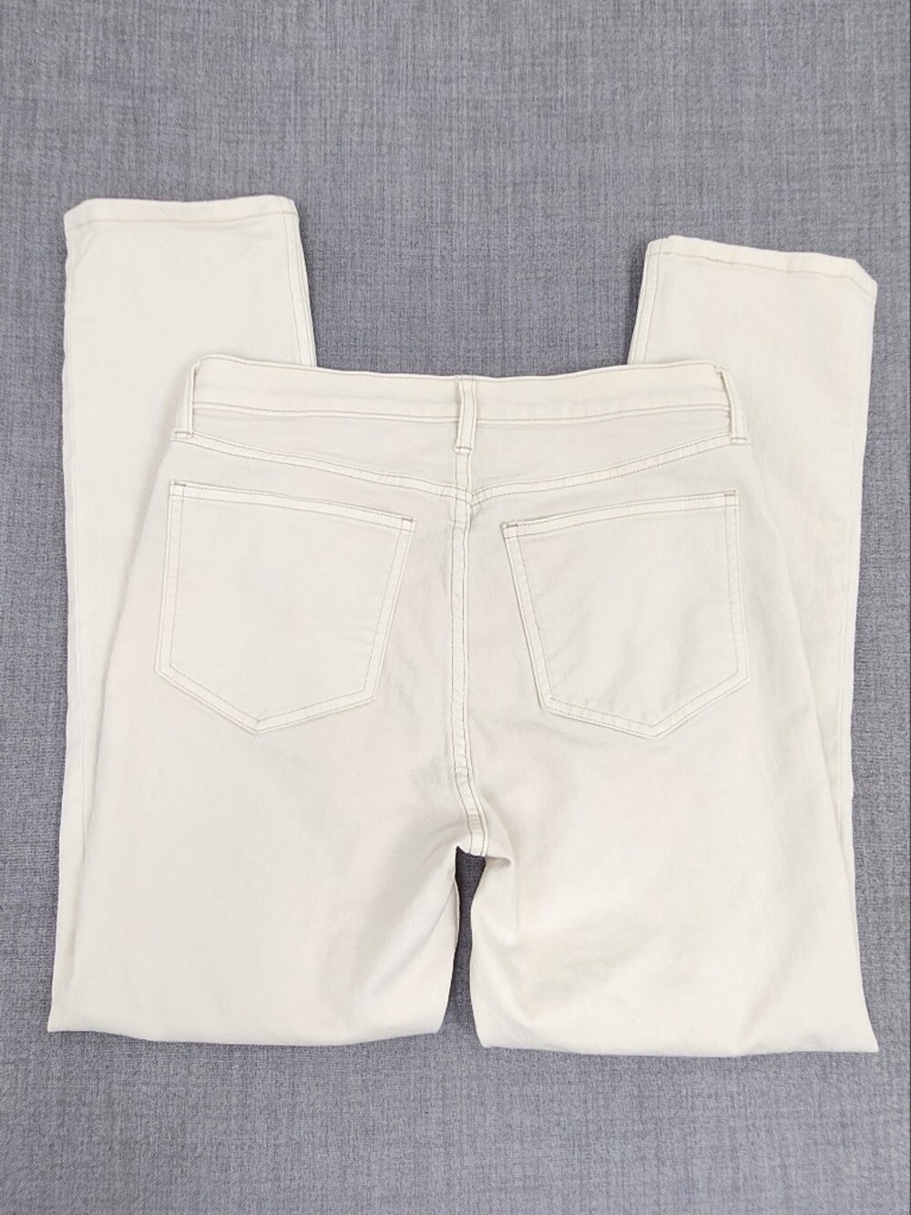GAP High-Rise Cigarette Straight Leg Stretch Jeans/ Pants. 4 - Picture 3 of 11